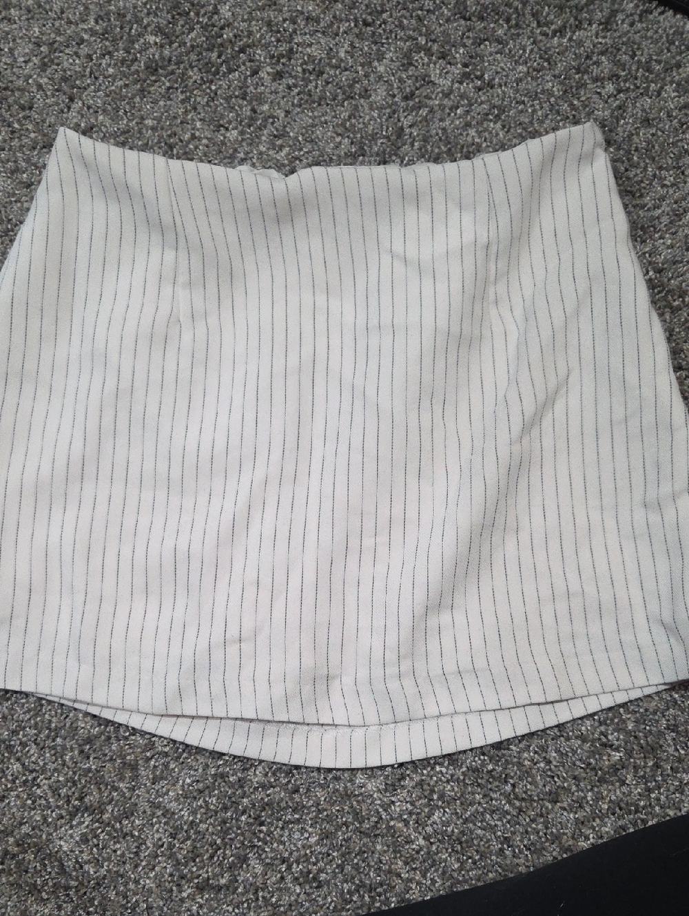 Have White A-Line Skirt with Black Pinstripes